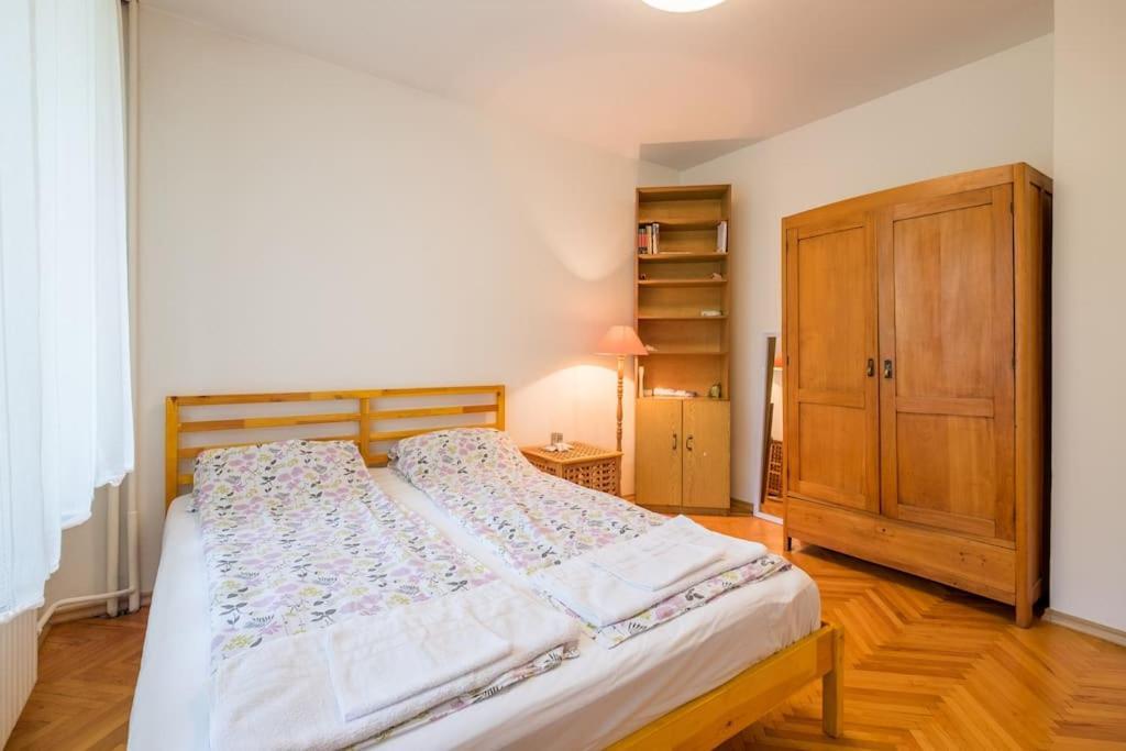 Beautiful Flat In Central Location By Flat Mаnager София Екстериор снимка